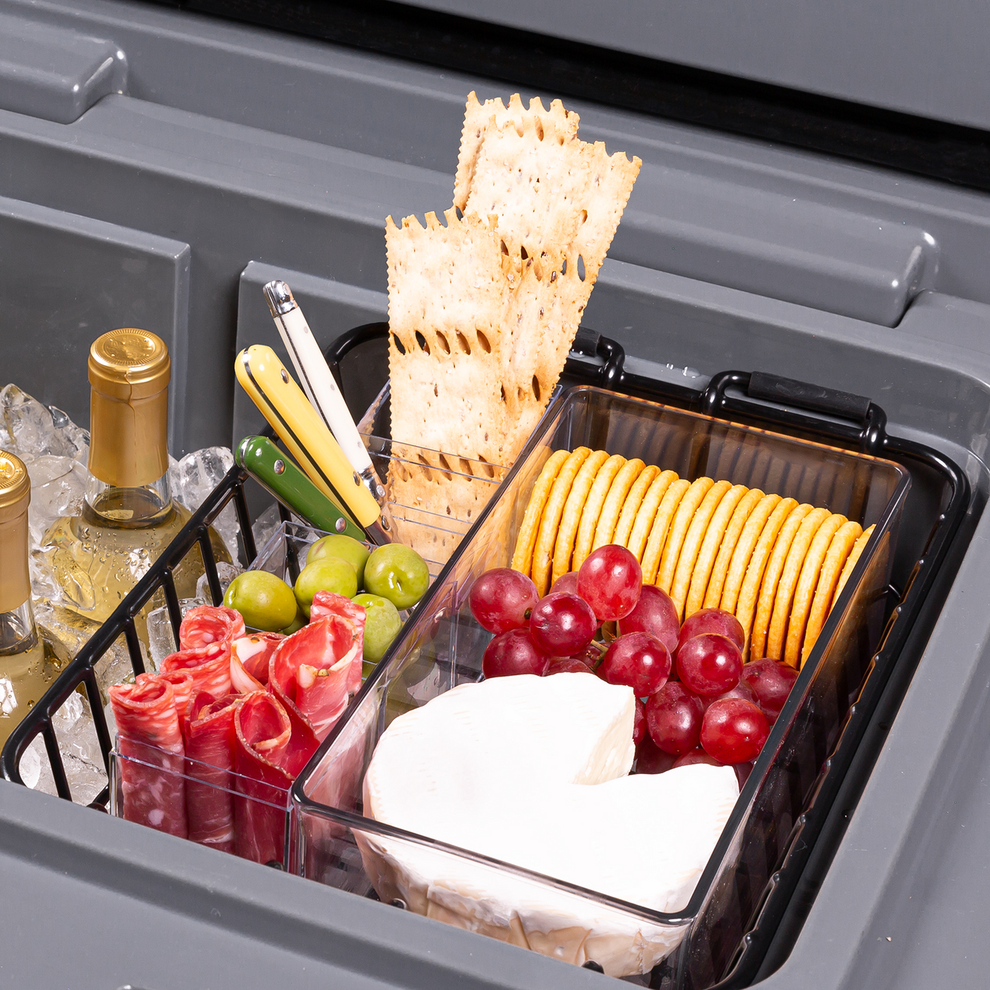 brutank-35qt-55qt-dry-rack-i6 brutank-dry-rack_accessory_alt-1.png